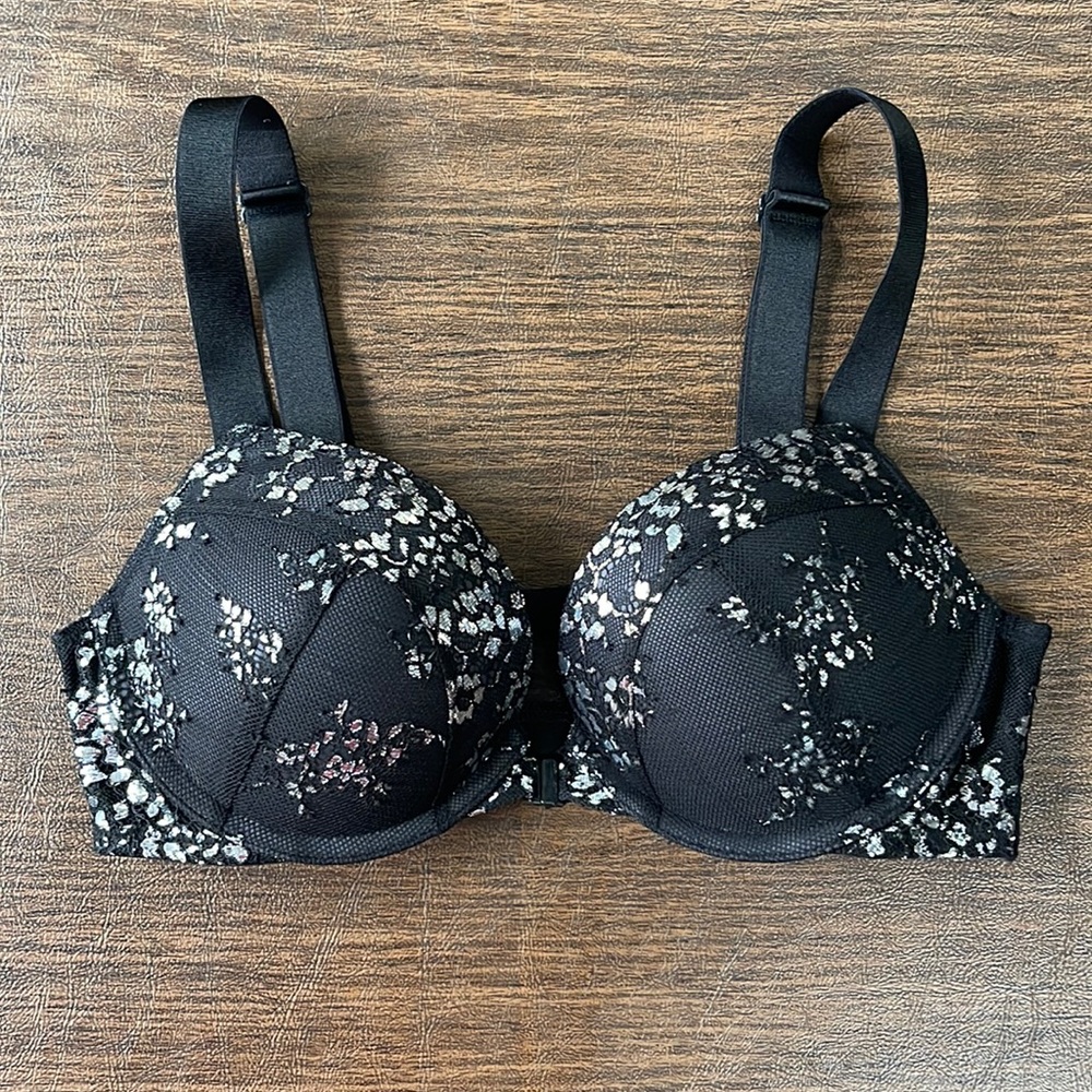 Victoria’s Secret Silver Lacy Floral Mesh Black Push-Up Bra